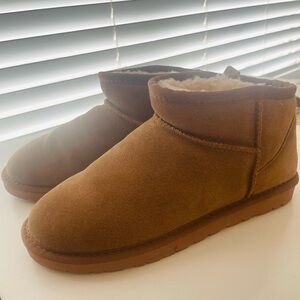 UGG ultra mini